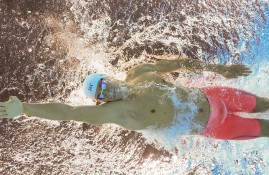 多米体育官方下载-库里在澳大利亚队比赛中战术调整，战术调整引发热议！